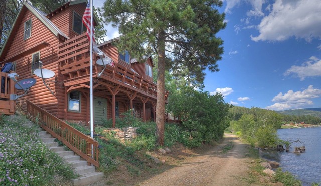 Lakefront Cabin on Vallecito w/Views & Marina