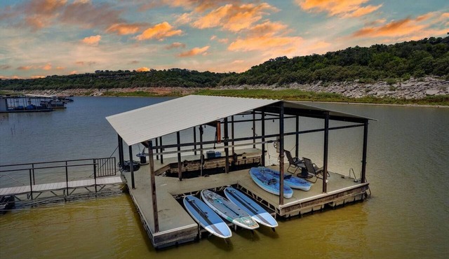Lakefront Estate: 2 Homes in 1 | Private Dock