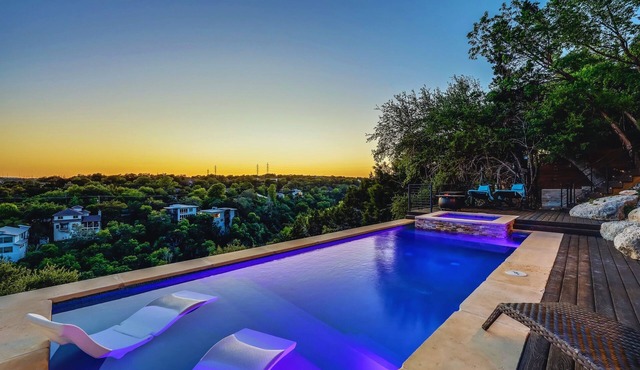 Lakeview Luxe 5 Kings | Heated Pool, Spa, Games