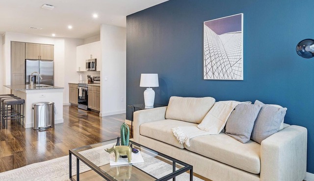Landing | Amazing 2BD, Gym, Pool