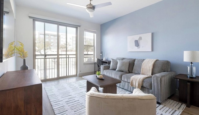 Landing | Beautiful 1BD, Pool, Clubhouse