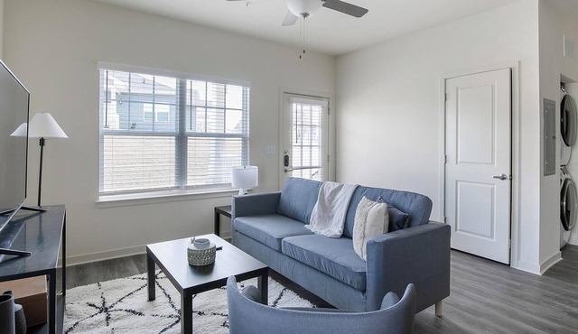 Landing | Incredible 1BD in North Fort Worth