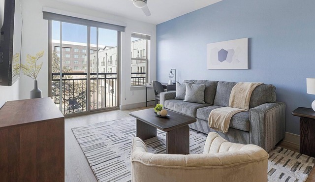 Landing | Incredible 1BD, Gym, Clubhouse