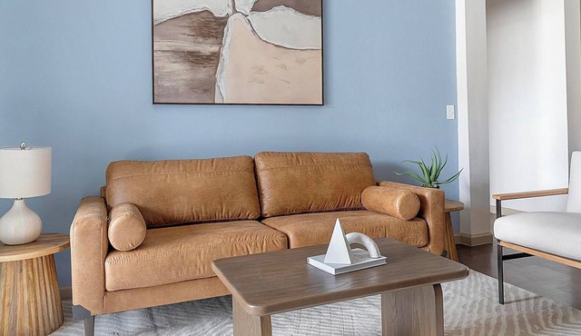 Landing | Incredible 2BD, Gym, Yoga Studio