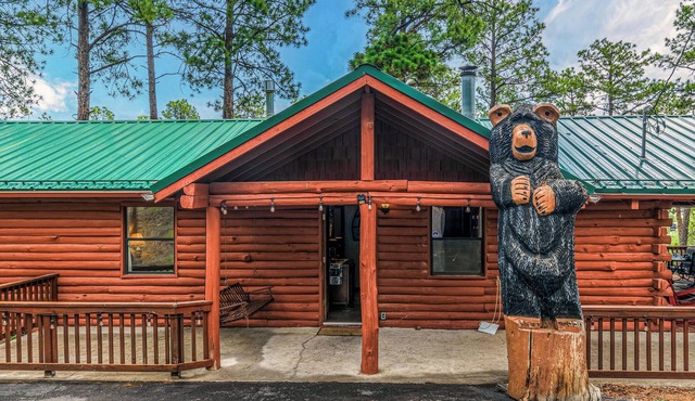 Lincoln Log Cabin | Step Into Nostalgia w/Hot Tub, Mountain Air & Pet Friendly