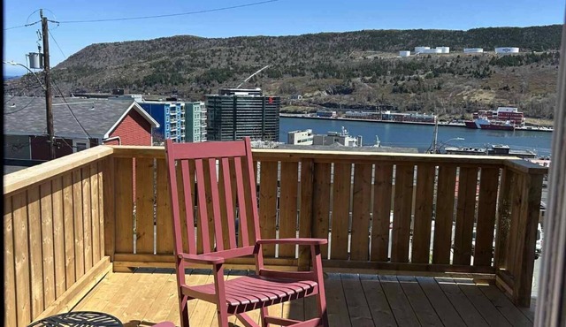 Lofty Haven - High/Harbour Views of Narrows & Signal Hill/Steps to Downtown in St. John's