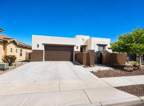 Lovely Little House at Metro Verde Community