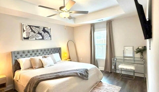 Masters Suite – Modern Townhome 7 Miles to Augusta National in Augusta