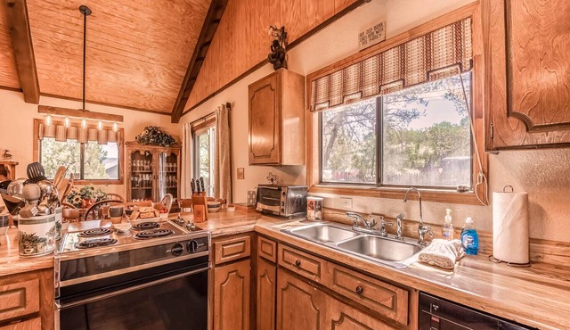Mockingbird Cabin