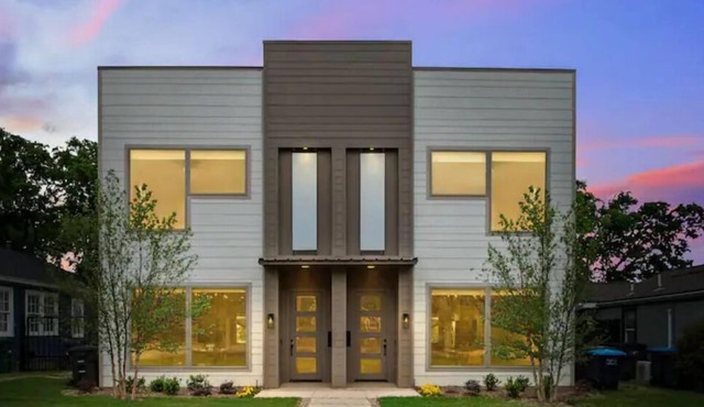 Modern 3BR home in Central Ft. Worth!