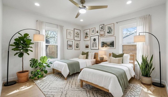 Modern Wabi-Sabi 3BR Bouldin Creek Beauty | Walk to SoCo, Coffee & Music ❤️
