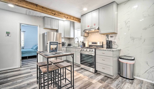 Modern West TX Home in the Heart of El Paso!
