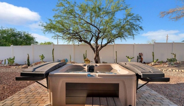 Moon Dance Casita | Views, Hot Tub & Stargazing