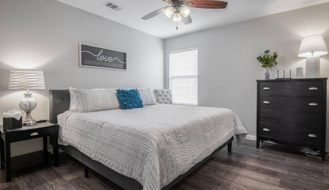 Near PGATour+King&3Queen Beds+Near Lewisville Lake