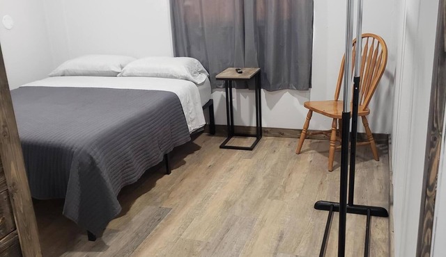 New mini-suite 3 with view of Santa Anna Mountain