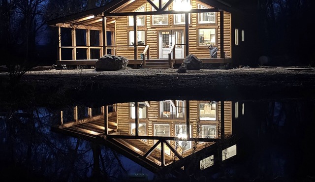 NEW Private Escape at beautiful new build Cabin. 150 acres!