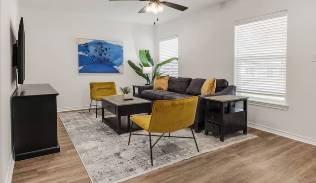Newly Renovated 3 bedroom home near Texas A&M