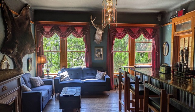 Oliver House - Entire House - 13 Bedrooms