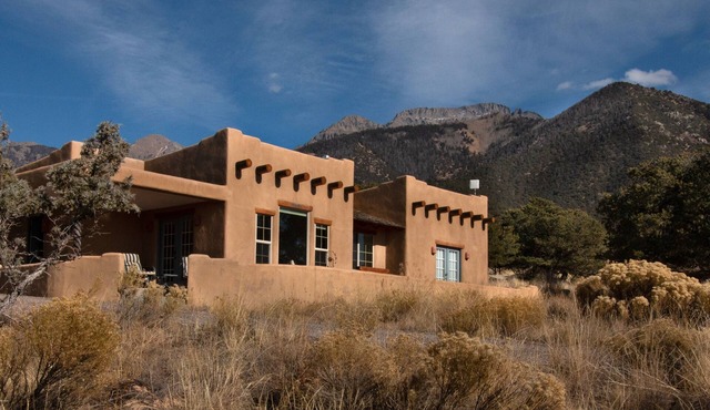 Our Tranquil Retreat Casa with an Amazing Night Sky! in Crestone