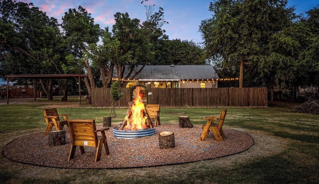 Peace, Space & Starry Nights: Ranch Home in Azle