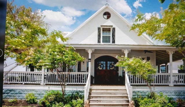 Peaceful country home!