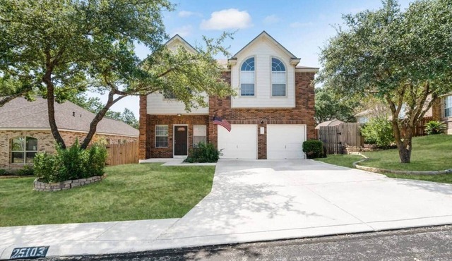 Peaceful Home with Big Yard in San Antonio