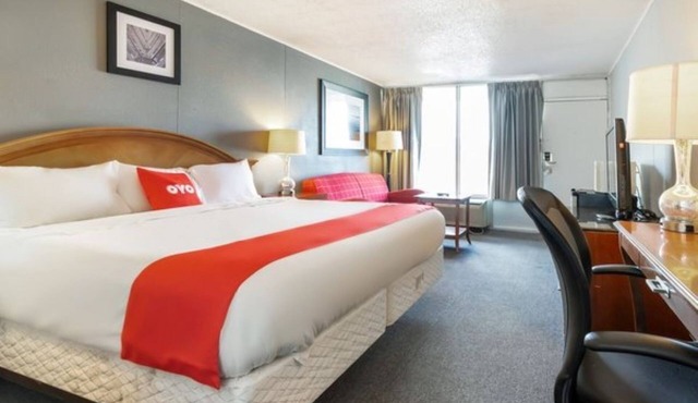 Pet-Friendly Escape Near Jennings, Perfect for Overnight Stays in Jefferson Davis Parish