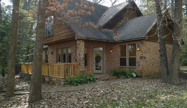 Pine Tree Lodge at Holly Lake Ranch