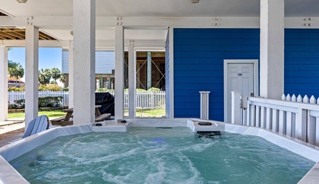 Pirates Beach Home w/Hot Tub and Private Beach Access