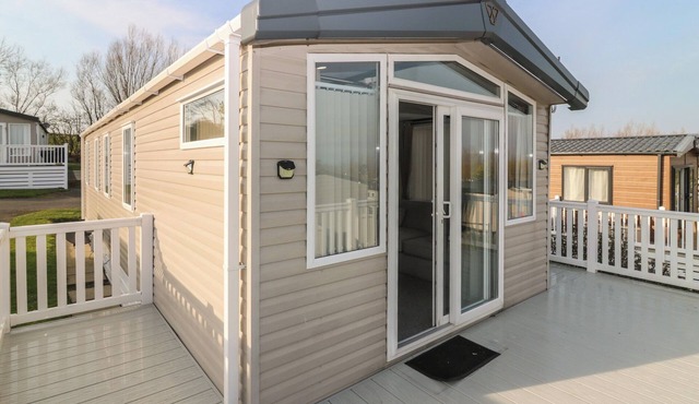 PLOT 243 - COLDINGHAM BAY LEISURE PARK, pet friendly in Coldingham in Eyemouth