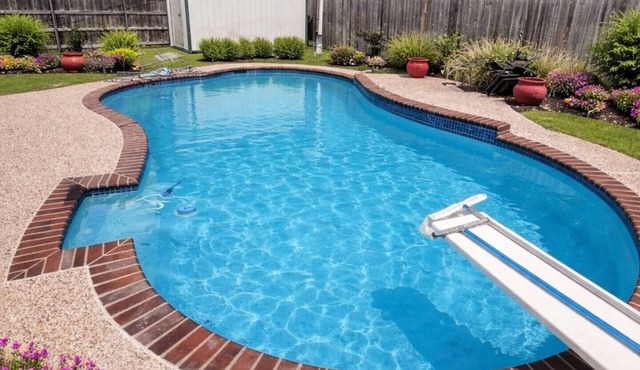 Poolside Retreat Sleeps 9 Family Getaway