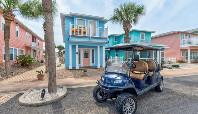 Popular Village Walk Cottage in Golf Cart Zone W/Pool Mins to Beach