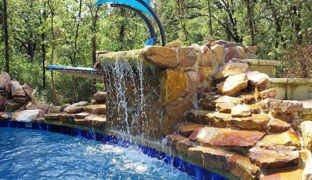 Promo:Pool|Hot tub|Plygrnd|GameRoom|Sleeps 9