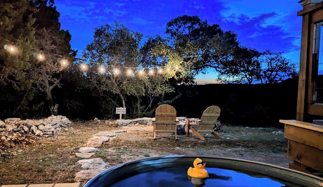 Quaint & Secluded Tiny House w/farm-fresh Breakfast & Beautiful Views!