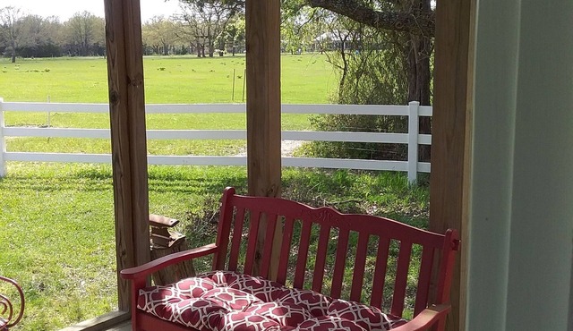Quiet Country Cottage