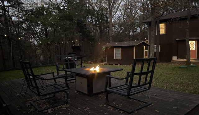 Renovated Lake Texoma Cabin · Glamping · Boat Parking · Nature Views · 1Hr DFW