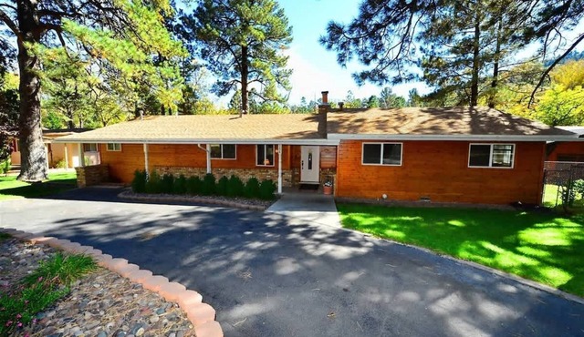 Rivers Edge Cabin