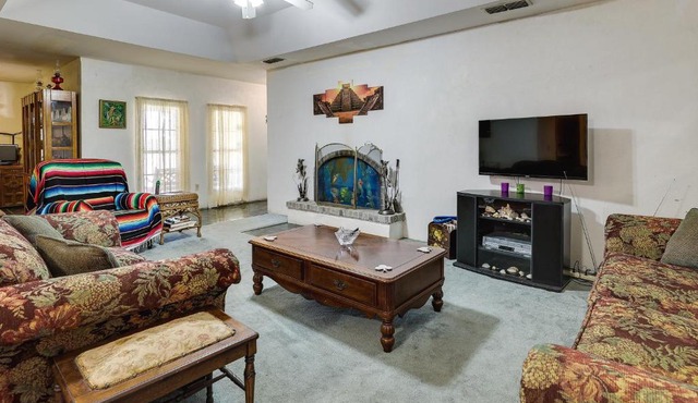 Screened Porch: Remote Harlingen House! in Harlingen