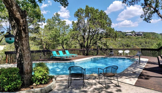 Seasonal Pool, Serene Views, Private - Skyfall