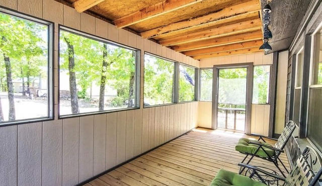 Secluded Lake Eufaula Getaway in Canadian