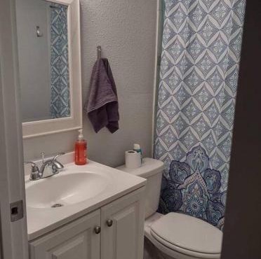 Serene 4 BR Home Near Weatherford-19 Minute Drive