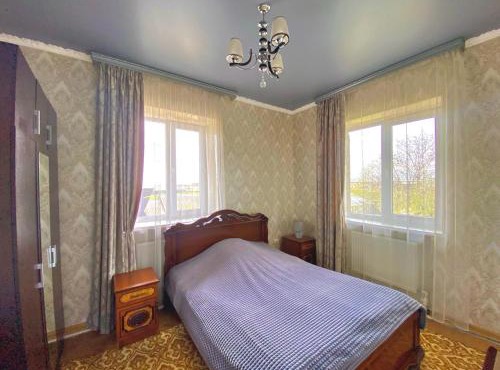 Serik & Geora Guesthouse in Sevan