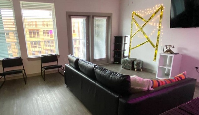 Sexy & Sensual 1BR Escape