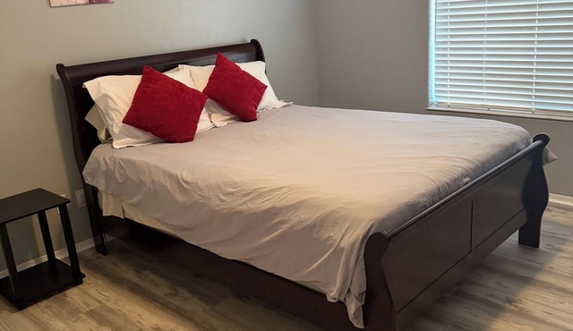 Sheppard 3bd1ba FtHuaSierraVista baby-massage