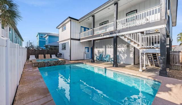 Shore Havin Fun! Private Pool, Close to Beach & Game Room