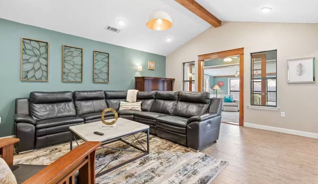 Spacious 4-bedroom home in Abilene