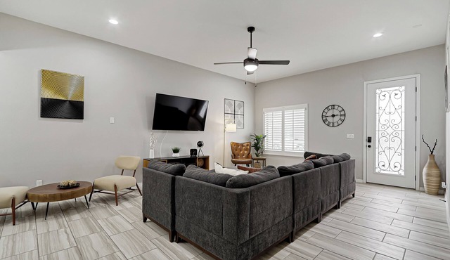 Spacious 4-Bedroom Haven/Ideal for Extended Stay