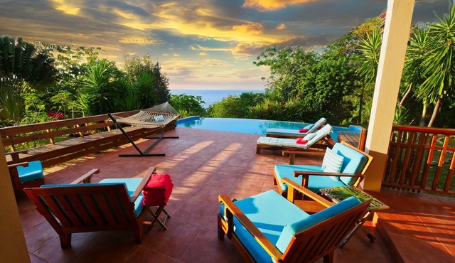 Spacious Beachside Villa on 4 Private Acres in Politilly Bight