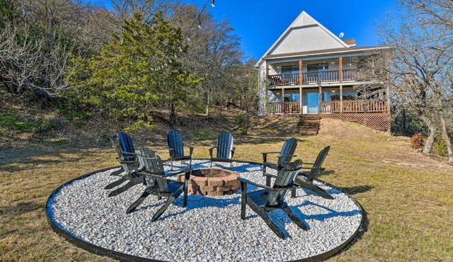 Spacious Family Home on the Water + Boat Dock