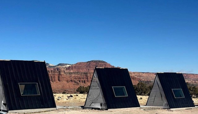 Stargazing A-Frame Cabin for an Amazing Escape with Your Pet Between Boulder and Thousand Lake Mountains, Utah in Teasdale